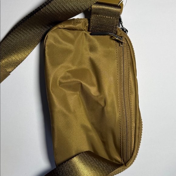 NWOT lululemon Everywhere Belt Bag Burnt Caramel 1L Unisex LU9AX2S - Picture 6 of 6